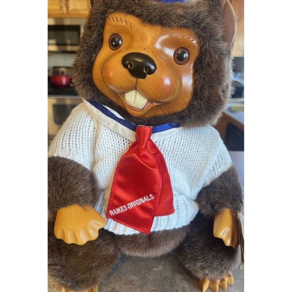 Vintage 1988 Raikes Timber Creek Collection SAM Beaver Wood Face/feet Plush